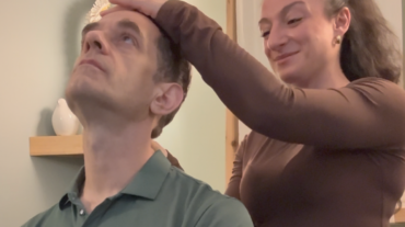 Why You Feel Sore After Sitting Too Long – And What Chiropractic Can Do About It